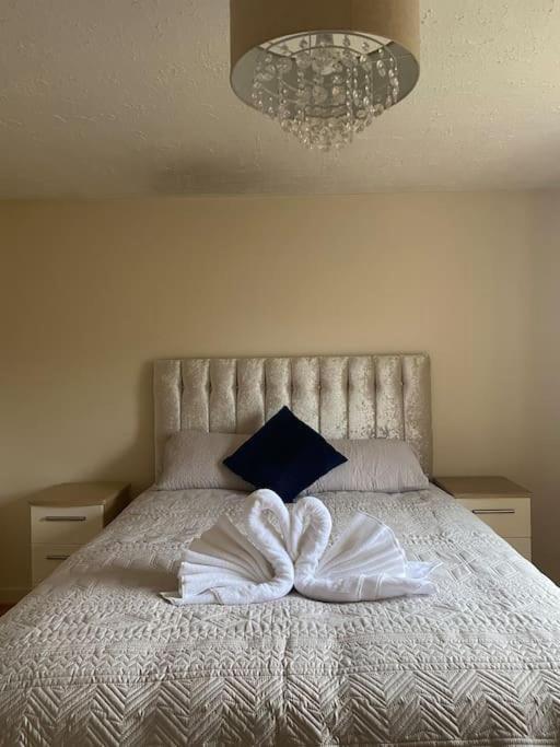 3 Bedroom Home-Inverkeithing Bagian luar foto