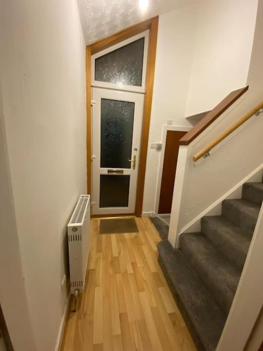 3 Bedroom Home-Inverkeithing Bagian luar foto