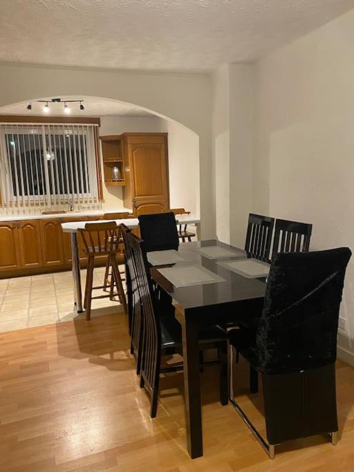 3 Bedroom Home-Inverkeithing Bagian luar foto