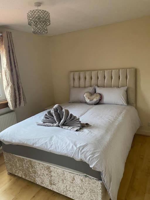 3 Bedroom Home-Inverkeithing Bagian luar foto